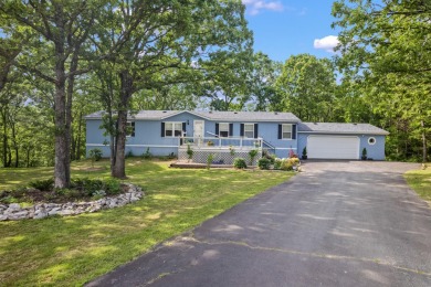 Lake Home For Sale in Shell Knob, Missouri