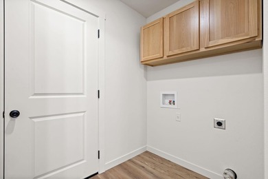 Brand New Construction in the Heart of Hollister! Experience - photo 22