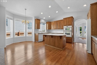 Quality Built Custom one-level home that backs to Kelly Creek - photo 6