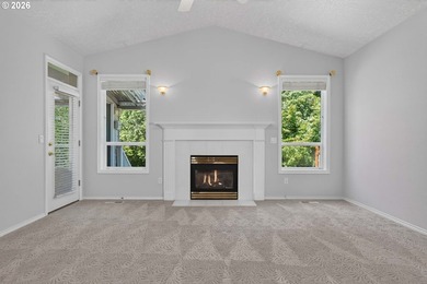 Quality Built Custom one-level home that backs to Kelly Creek - photo 10