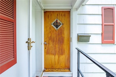 Welcome to 33 Irving Rd! This colonial in the heart of Brighton - photo 6