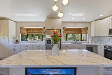 Pacific Terrace in South Kihei is one of the most charming - photo 11