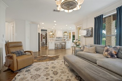 Old World French elegance meets the North Dallas luxury - photo 14