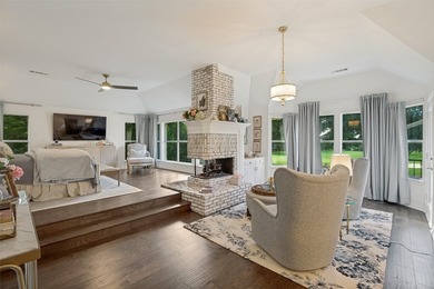Old World French elegance meets the North Dallas luxury - photo 17