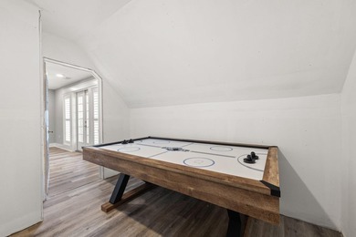 The only available high-performing luxury cottage accommodating - photo 20