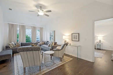 Old World French elegance meets the North Dallas luxury - photo 24