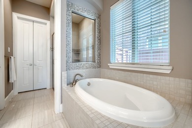 Welcome to this beautifully designed 5-bedroom, 4.5-bath home - photo 25