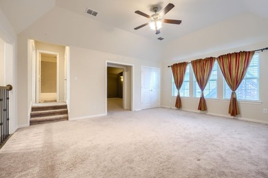 Welcome to this beautifully designed 5-bedroom, 4.5-bath home - photo 33