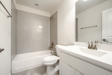 Welcome to this beautifully designed 5-bedroom, 4.5-bath home - photo 36
