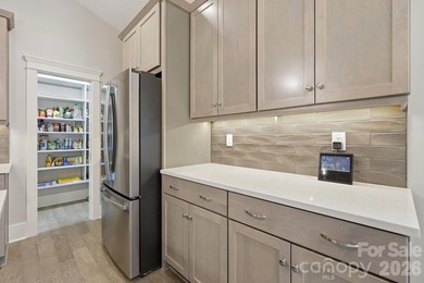 Welcome to sophisticated, carefree living in the highly - photo 10