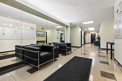 JUST IN THIS 2 BEDROOM APARTMENT WITH OPEN KITCHEN CONCEPT IS - photo 2