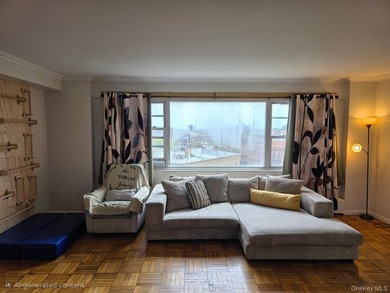 JUST IN THIS 2 BEDROOM APARTMENT WITH OPEN KITCHEN CONCEPT IS - photo 5