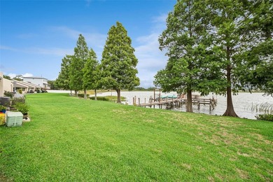 Located in the highly desirable 55+ community of Lake Point - photo 19