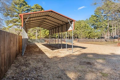 Lovely 4-Bedroom, 2-Bathroom Home in Cedarview Estates Lake