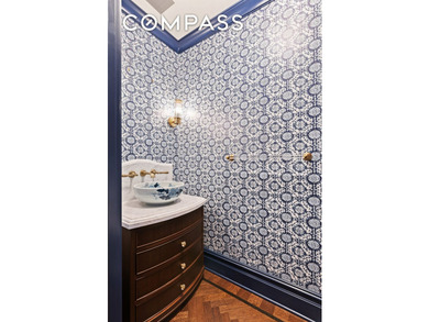 Originally conceived as a two-bedroom, this luminous - photo 20