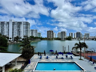 REDUCED FOR QUICK SALE - Stylish and spacious high-floor unit - photo 51