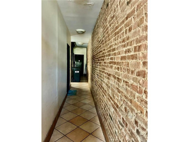 Beautifully renovated six family building in Prime Bay Ridge - photo 3