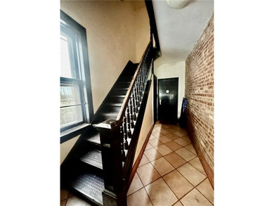 Beautifully renovated six family building in Prime Bay Ridge - photo 5