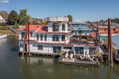 Lake Home For Sale in Portland, Oregon