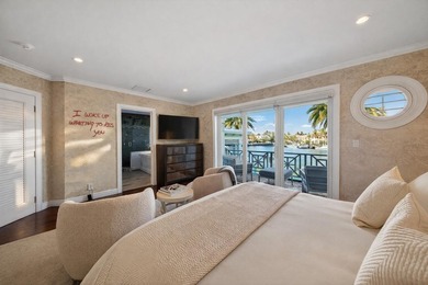 An exceptional waterfront estate in the coveted Rio Vista - photo 12