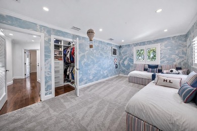 An exceptional waterfront estate in the coveted Rio Vista - photo 16
