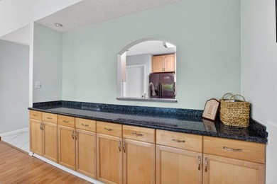 Welcome to this spacious 5-bed, 2-bath home offering 2,269 sqft - photo 17