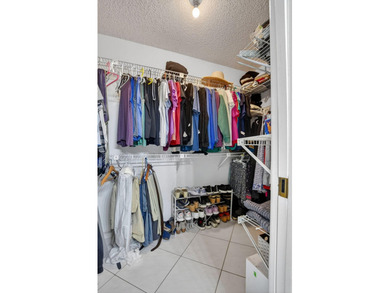 Welcome to this spacious 5-bed, 2-bath home offering 2,269 sqft - photo 22