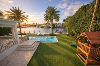 An exceptional waterfront estate in the coveted Rio Vista - photo 23