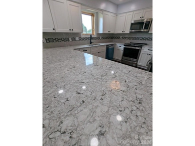 New price improvement!! A beautiful lakefront condo at Moss Lake - photo 9