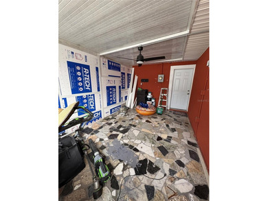 Welcome to 1708 E Main Street, Lakeland, FL! This beautifully - photo 34