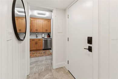 Welcome to this beautifully appointed ground floor residence - photo 5