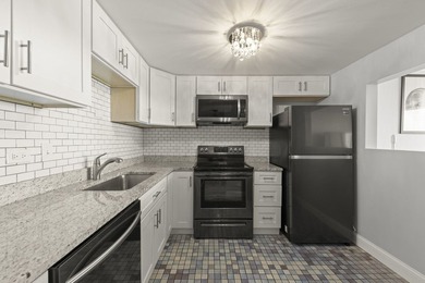 Beautifully updated corner unit in the sought after Cove Landing - photo 6