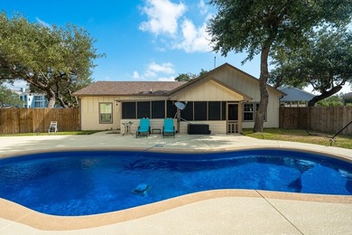 Beautiful One-Owner Coastal Retreat in Rockport/Lamar This - photo 14