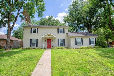 Beautifully updated 4 bedroom, 3 bath home located on a - photo 1