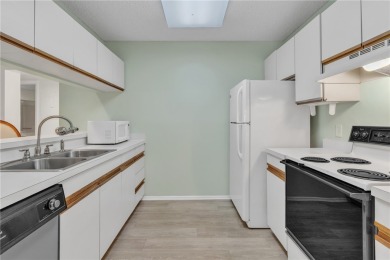 Lake Condo For Sale in Vero Beach, Florida
