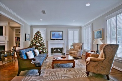 Beautiful home in exclusive Mira Vista! Stately - photo 3