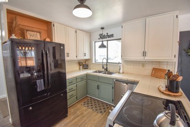ON SULLIVAN CREEK! Nestled in the desirable Phoenix Lake Country - photo 12