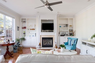 Beautiful brick home tucked away on a private cul-de-sac lot in - photo 4