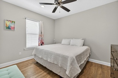 Built by respected local builder Randy Wise Homes, this - photo 15