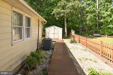 Welcome to this fully furnished updated 3 bedroom 3 bath home - photo 31