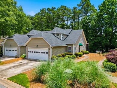Beautiful End Unit Townhome walking distance to Lake Lanier with - photo 1