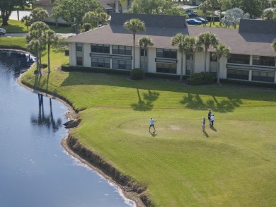 Lake Condo For Sale in Vero Beach, Florida