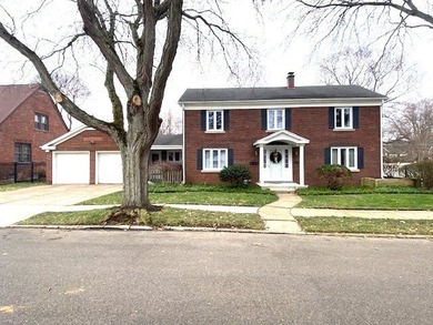 Lake Erie Home For Sale in Erie Pennsylvania