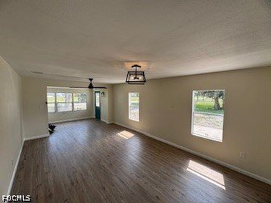 Welcome to this beautifully remodeled 4 bedroom, 2 bath home - photo 15