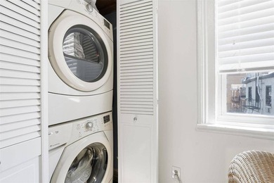 Spacious and bright uptown 2-bedroom, 1-bath home featuring high - photo 10