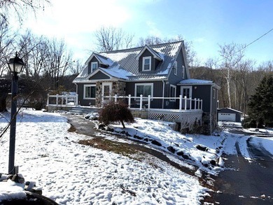 (private lake, pond, coastal) Home For Sale in Carlton Pennsylvania