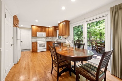 FIRST TIME ON THE MARKET - 1111 Everwild View is a beautiful - photo 7