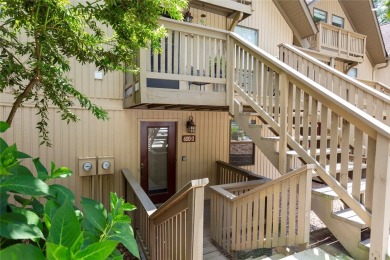 Lake Keowee Condo For Sale in Salem South Carolina