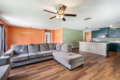 Short Sale. SHORT SALE! Priced to sell! Property being sold AS - photo 12