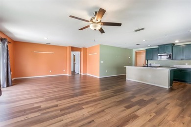 Short Sale. SHORT SALE! Priced to sell! Property being sold AS - photo 13
